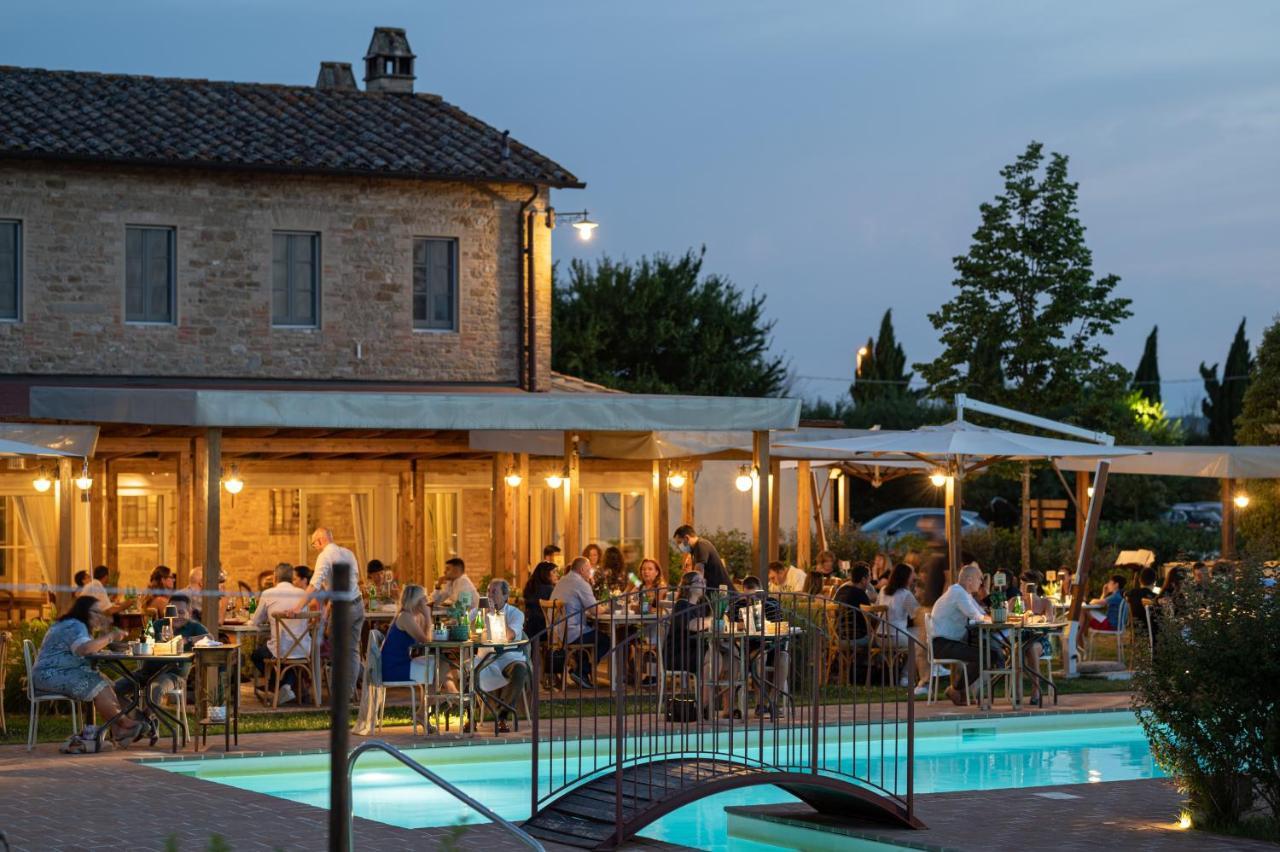 Favorita Food&Wine Resort Бастия-Умбра Экстерьер фото